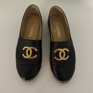 Chanel Black/Gold Espadrilles Size 37